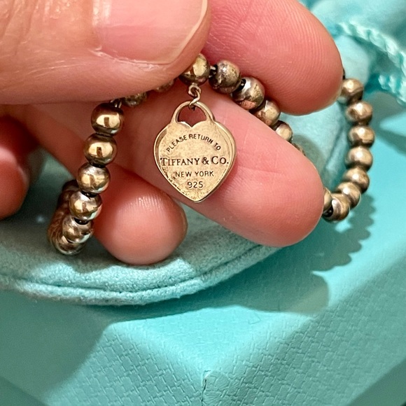 Sold!!Tiffany & Co. Heart Tag Silver Bracelet - Picture 4 of 6